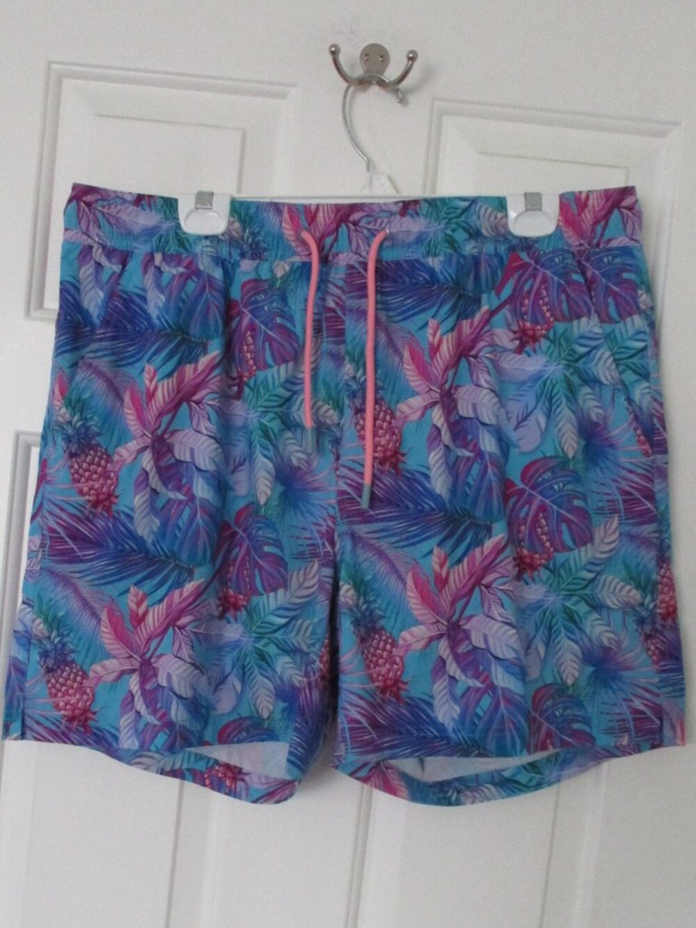 Caribbean Mens Elastic Waist Multicolor Fully Lined Hawaiian Swim Trunk NWOT- XL